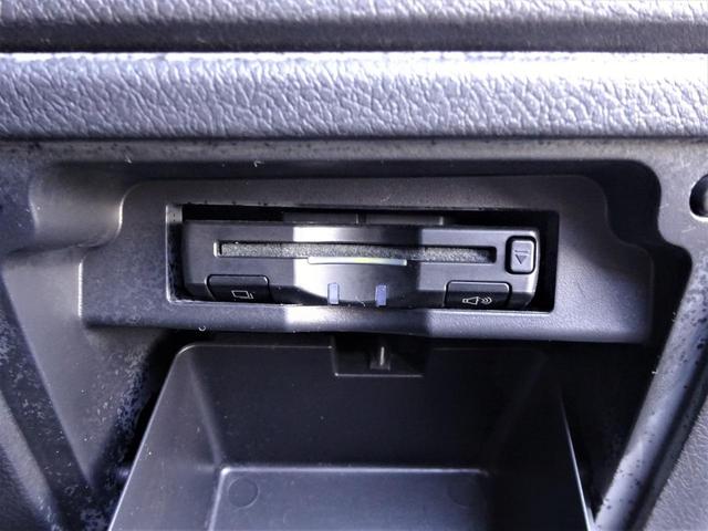 ヴォクシー ＺＳ　後期型　両側スライド片側パワースライドドア　８インチＨＤＤナビ　フルセグＴＶ　バックカメラ　ビルトインＥＴＣ　ＨＩＤヘッドライト　トヨタ純正１８ＡＷ　スマートキー　オートライト　フォグ　７人乗り（26枚目）