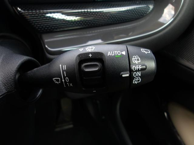 ＭＩＮＩ クーパーＳ　クラブマン　ワンオーナー　白革シート　純正ＨＤＤナビ　フルセグＴＶ　Ｂｌｕｅｔｏｏｔｈ　バックカメラ　ドラレコ　純正ＬＥＤヘッドライト　オートライト　純正１８インチＡＷ　衝突被害軽減ブレーキ　クリアランスソナー（42枚目）