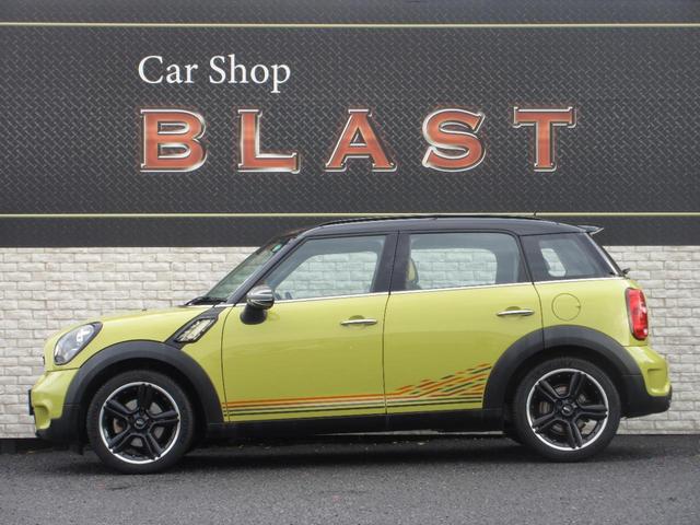 ＭＩＮＩ クーパーＳＤ　クロスオーバー　サンライト　特別仕様車　ディーゼルターボ　社外メモリーナビ　フルセグＴＶ　Ｂｌｕｅｔｏｏｔｈ　バックカメラ　純正ＨＩＤヘッドライト　オートライト　純正１８インチＡＷ　クルーズコントロール　シートカバー　横滑り防止（9枚目）