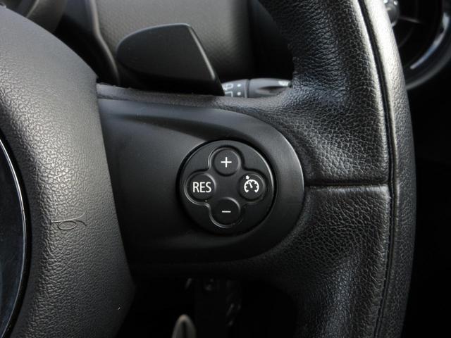 ＭＩＮＩ クーパーＳＤ　クロスオーバー　サンライト　特別仕様車　ディーゼルターボ　社外メモリーナビ　フルセグＴＶ　Ｂｌｕｅｔｏｏｔｈ　バックカメラ　純正ＨＩＤヘッドライト　オートライト　純正１８インチＡＷ　クルーズコントロール　シートカバー　横滑り防止（31枚目）