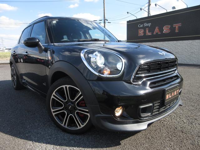 ＭＩＮＩ ジョンクーパーワークス　クロスオーバー　フルタイム４ＷＤ　ｈａｒｍａｒｋａｒｄｏｎオーディオ　社外メモリーナビ　フルセグ　バックカメラ　ＪＣＷフルエアロ　ＪＣＷ専用１８ＡＷ　ブレーキキャリパー　ＨＩＤライトフォグ　シートヒーター（11枚目）