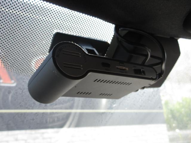 ＭＩＮＩ ジョンクーパーワークス　クロスオーバー　フルタイム４ＷＤ　ｈａｒｍａｒｋａｒｄｏｎオーディオ　社外メモリーナビ　フルセグ　バックカメラ　ＪＣＷフルエアロ　ＪＣＷ専用１８ＡＷ　ブレーキキャリパー　ＨＩＤライトフォグ　シートヒーター（30枚目）