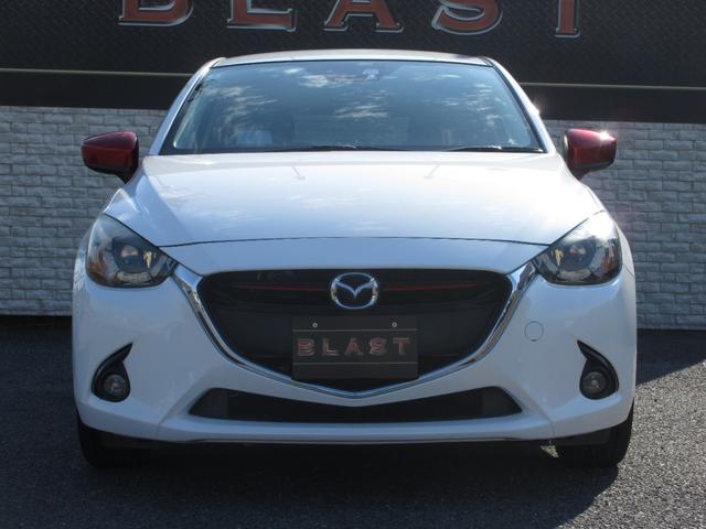 デミオ XDツーリング 6速マニュアル 衝突被害軽減ブレーキ 純正SDナビ フルセグTV Bluetooth オートクルコン シートヒーター 純正LEDライト オートライト アイドリングストップ ヘッドアップディスプレイ(6枚目)