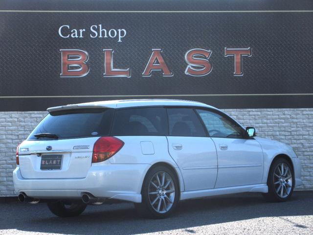 レガシィツーリングワゴン ２．０ＧＴスペックＢ　ワンオーナー　フルタイム４ＷＤ　５速マニュアル　社外ＨＤＤナビ　ＭＳＶ　フルセグＴＶ　Ｂカメラ　社外マフラー　純正１８ＡＷ　パワーシート　オートエアコン　ＨＩＤライト　ルーフレール　ドアバイザー（5枚目）