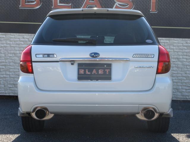 レガシィツーリングワゴン ２．０ＧＴスペックＢ　ワンオーナー　フルタイム４ＷＤ　５速マニュアル　社外ＨＤＤナビ　ＭＳＶ　フルセグＴＶ　Ｂカメラ　社外マフラー　純正１８ＡＷ　パワーシート　オートエアコン　ＨＩＤライト　ルーフレール　ドアバイザー（7枚目）