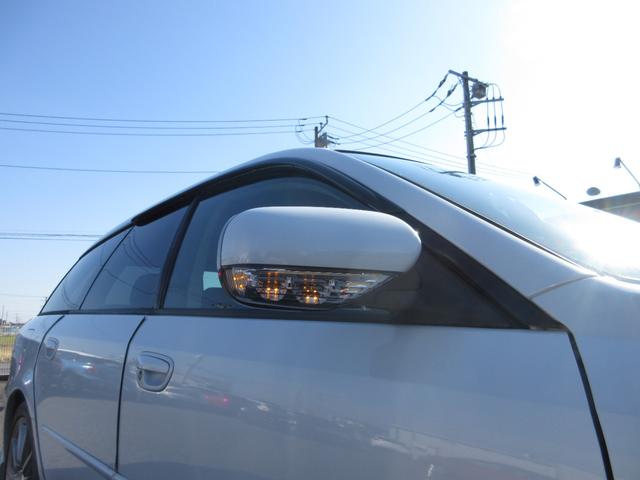 レガシィツーリングワゴン ２．０ＧＴスペックＢ　ワンオーナー　フルタイム４ＷＤ　５速マニュアル　社外ＨＤＤナビ　ＭＳＶ　フルセグＴＶ　Ｂカメラ　社外マフラー　純正１８ＡＷ　パワーシート　オートエアコン　ＨＩＤライト　ルーフレール　ドアバイザー（13枚目）