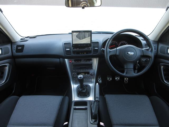 レガシィツーリングワゴン ２．０ＧＴスペックＢ　ワンオーナー　フルタイム４ＷＤ　５速マニュアル　社外ＨＤＤナビ　ＭＳＶ　フルセグＴＶ　Ｂカメラ　社外マフラー　純正１８ＡＷ　パワーシート　オートエアコン　ＨＩＤライト　ルーフレール　ドアバイザー（18枚目）