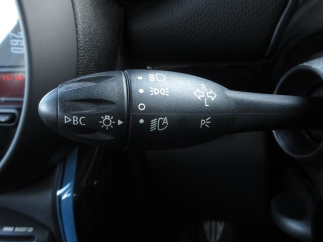 オートライト搭載で夜道も安心！！