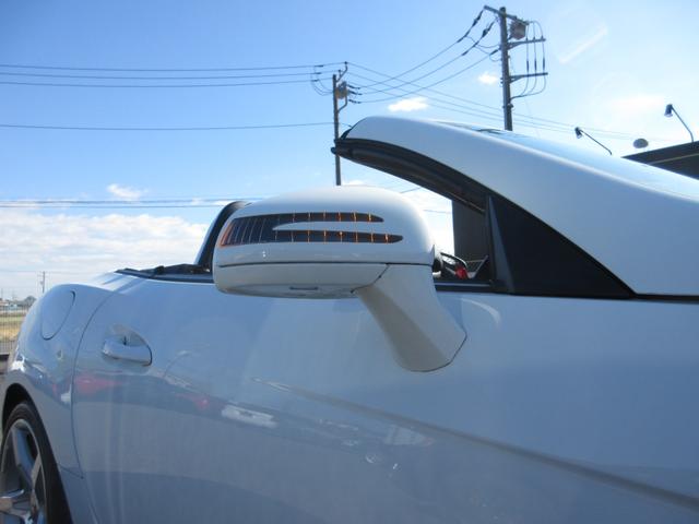 ＳＬＫ ＳＬＫ２００ＭＴ　ＡＭＧスポーツパッケージ　６速マニュアル　電動オープン　オートクルコン　純正ＨＤＤナビ　フルセグＴＶ　Ｂｌｕｅｔｏｏｔｈ　ＭＳＶ　本革シート　シートヒーター　オートライト　エアスカーフ　ＥＴＣ　横滑り防止　純正１８ＡＷ（13枚目）
