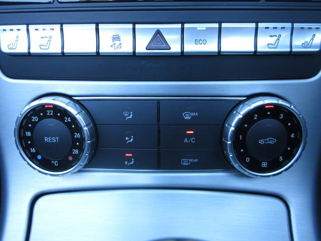 ＳＬＫ ＳＬＫ２００ＭＴ　ＡＭＧスポーツパッケージ　６速マニュアル　電動オープン　オートクルコン　純正ＨＤＤナビ　フルセグＴＶ　Ｂｌｕｅｔｏｏｔｈ　ＭＳＶ　本革シート　シートヒーター　オートライト　エアスカーフ　ＥＴＣ　横滑り防止　純正１８ＡＷ（24枚目）