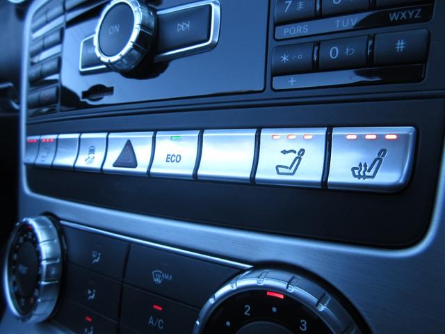 ＳＬＫ ＳＬＫ２００ＭＴ　ＡＭＧスポーツパッケージ　６速マニュアル　電動オープン　オートクルコン　純正ＨＤＤナビ　フルセグＴＶ　Ｂｌｕｅｔｏｏｔｈ　ＭＳＶ　本革シート　シートヒーター　オートライト　エアスカーフ　ＥＴＣ　横滑り防止　純正１８ＡＷ（25枚目）