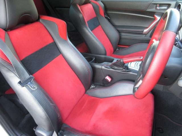 ８６ ＧＴリミテッド　６速マニュアル　モデリスタフルエアロ　ＲＡＹＳ１８インチＡＷ　柿本改マフラー　ＴＥＩＮ車高調　ＥＮＤＬＥＳＳブレーキキャリパー　ハーフレザーシート　シートヒーター　オートライト　左右独立オートエアコン（22枚目）