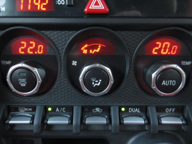 ８６ ＧＴリミテッド　６速マニュアル　モデリスタフルエアロ　ＲＡＹＳ１８インチＡＷ　柿本改マフラー　ＴＥＩＮ車高調　ＥＮＤＬＥＳＳブレーキキャリパー　ハーフレザーシート　シートヒーター　オートライト　左右独立オートエアコン（28枚目）