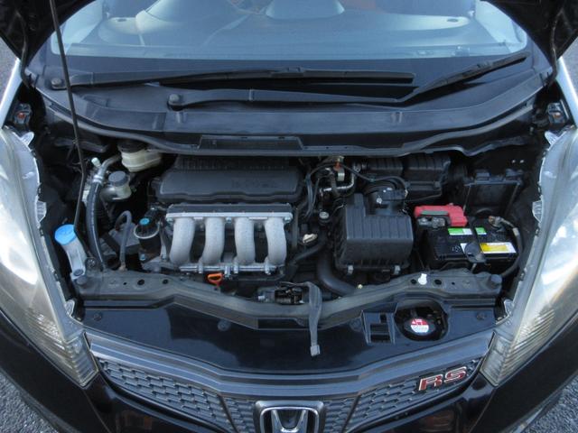 フィット ＲＳ　６速マニュアル　ディスプレイオーディオ　Ａｎｄｒｏｉｄ　Ａｕｔｏ　Ａｐｐｌｅ　Ｃａｒ　Ｐｌａｙ　パイオニア製チューンアップツイーター　ウィンドウデフォッガー　スロットルコントローラー　電格ミラー（31枚目）