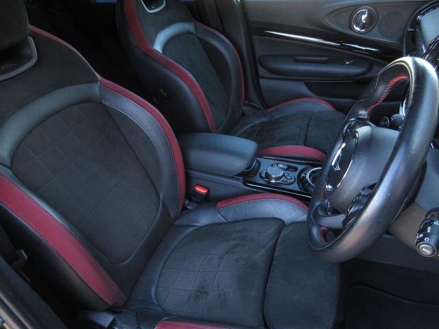 高級感のあるハーフレザーシート！オットマンもあり、状態もとても良好です！！