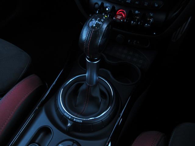 女性の方でも運転しやすいオートマチックです♪ＭＴモード付☆