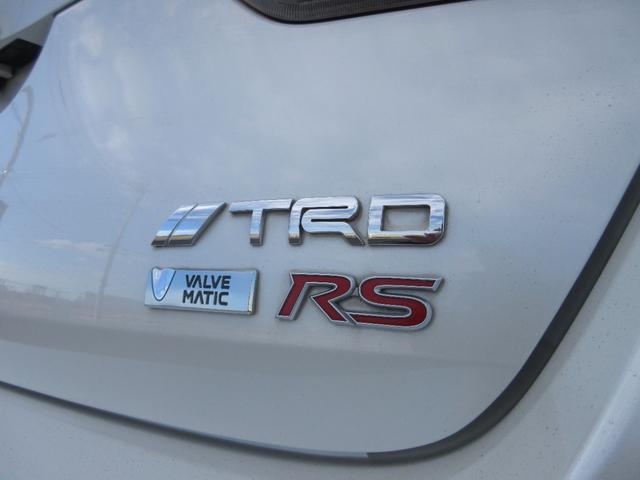 オーリス RS 6速マニュアル 柿本改マフラー TRDサスペンション Pivotスロットルコントローラー 衝突被害軽減ブレーキ 車線逸脱警告 ドラレコ 純正16インチAW 社外メモリナビ Bluetooth MSV(15枚目)