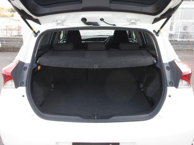 オーリス RS 6速マニュアル 柿本改マフラー TRDサスペンション Pivotスロットルコントローラー 衝突被害軽減ブレーキ 車線逸脱警告 ドラレコ 純正16インチAW 社外メモリナビ Bluetooth MSV(16枚目)