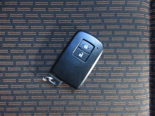 オーリス RS 6速マニュアル 柿本改マフラー TRDサスペンション Pivotスロットルコントローラー 衝突被害軽減ブレーキ 車線逸脱警告 ドラレコ 純正16インチAW 社外メモリナビ Bluetooth MSV(36枚目)