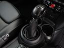 クーパーＤ　本革シート　シートヒーター　純正ＨＤＤナビ　Ｂｌｕｅｔｏｏｔｈ　ＥＴＣ　純正ＬＥＤ　オートライト　純正１５インチＡＷ　ディーゼルターボ　アイドリングストップ　横滑り防止機能　左右独立フルオートエアコン（21枚目）