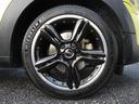 クーパーＳＤ　クロスオーバー　サンライト　特別仕様車　ディーゼルターボ　社外メモリーナビ　フルセグＴＶ　Ｂｌｕｅｔｏｏｔｈ　バックカメラ　純正ＨＩＤヘッドライト　オートライト　純正１８インチＡＷ　クルーズコントロール　シートカバー　横滑り防止（12枚目）