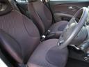 運転席、助手席の状態もとても良好です！！