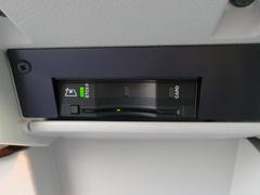 見た目スッキリビルトインＥＴＣ２．０装備☆高速道路も快適ですね！！ 7
