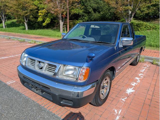 ダットサンピックアップ キングキャブ　ＡＸ　ローダウン・ＥＴＣ・電動格納ミラー・キーレス（3枚目）