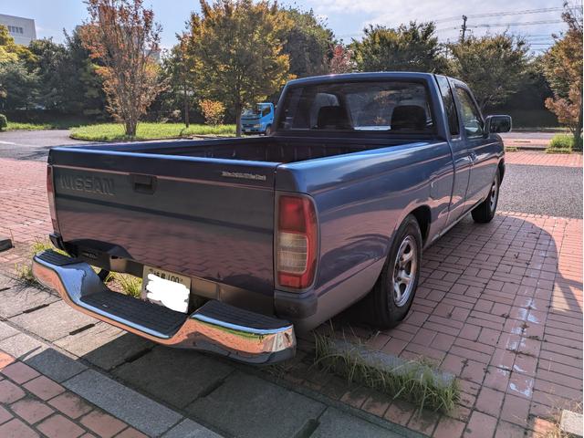 ダットサンピックアップ キングキャブ　ＡＸ　ローダウン・ＥＴＣ・電動格納ミラー・キーレス（27枚目）