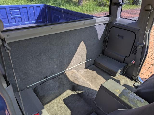 ダットサンピックアップ キングキャブ　ＡＸ　ローダウン・ＥＴＣ・電動格納ミラー・キーレス（31枚目）