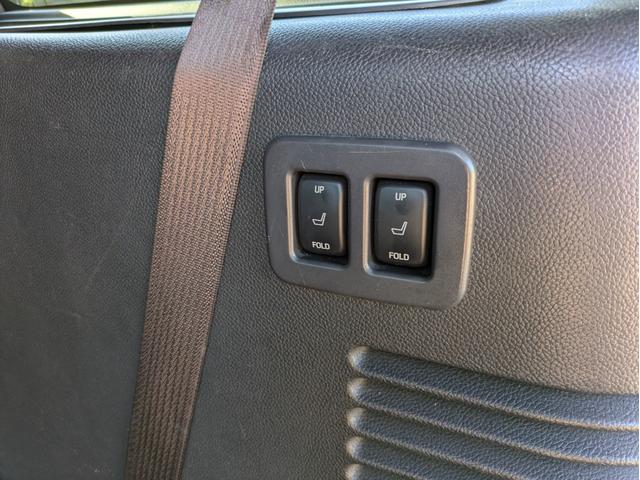 リンカーンナビゲーター ベースグレード　ディーラー車・８ナンバー・車椅子移動車登録・社外ナビ・フルセグ・ＡＬＰＩＮＥフリップダウンモニター・ＥＴＣ・キーレス・パワーバックドア・バックカメラ・フロントカメラ・右サイドカメラ・パワーシート（14枚目）