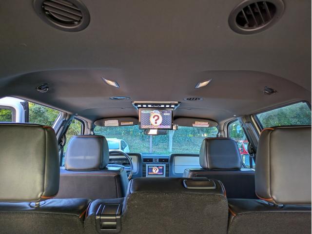 リンカーンナビゲーター ベースグレード　ディーラー車・８ナンバー・車椅子移動車登録・社外ナビ・フルセグ・ＡＬＰＩＮＥフリップダウンモニター・ＥＴＣ・キーレス・パワーバックドア・バックカメラ・フロントカメラ・右サイドカメラ・パワーシート（19枚目）