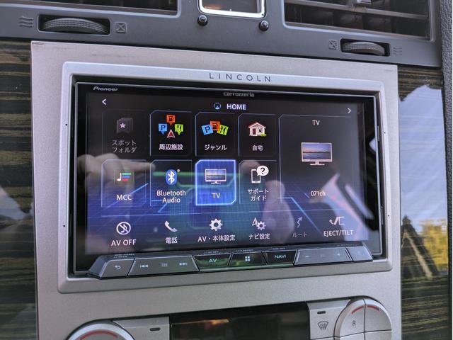 リンカーンナビゲーター ベースグレード　ディーラー車・８ナンバー・車椅子移動車登録・社外ナビ・フルセグ・ＡＬＰＩＮＥフリップダウンモニター・ＥＴＣ・キーレス・パワーバックドア・バックカメラ・フロントカメラ・右サイドカメラ・パワーシート（36枚目）