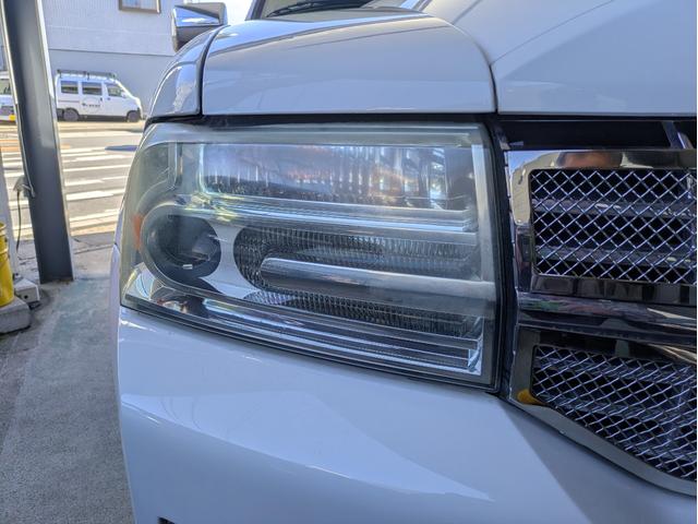 リンカーンナビゲーター ベースグレード　ディーラー車・８ナンバー・車椅子移動車登録・社外ナビ・フルセグ・ＡＬＰＩＮＥフリップダウンモニター・ＥＴＣ・キーレス・パワーバックドア・バックカメラ・フロントカメラ・右サイドカメラ・パワーシート（59枚目）