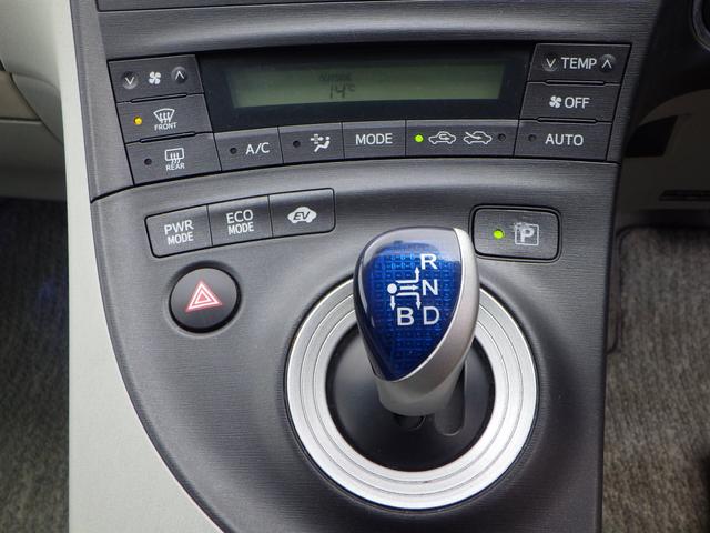 TOYOTA PRIUS S TOURING SELECTION