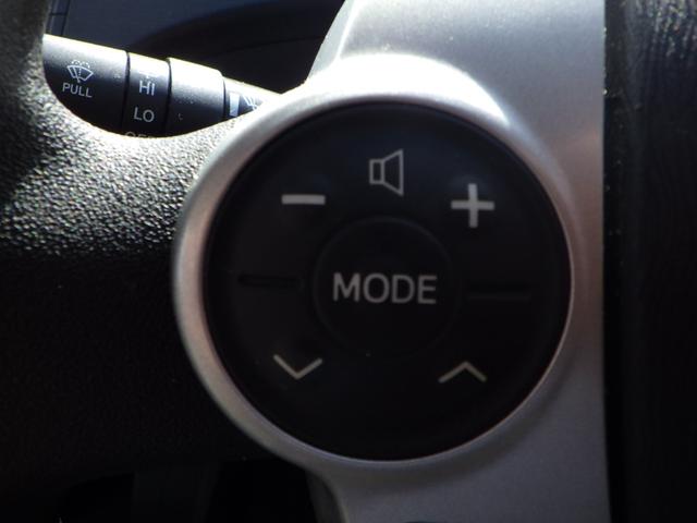 プリウス Ｓツーリングセレクション　１年保証付　純正ナビ　フルセグＴＶ　バックカメラ　ＥＴＣ　ステアリングスイッチ　ＬＥＤヘッドライト　オートライト　ＣＤ・ＤＶＤ再生　スマートキー　プッシュスタート　純正アルミホイール　ウィンカーミラー（22枚目）