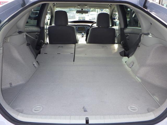 プリウス Ｓツーリングセレクション　１年保証付　純正ナビ　フルセグＴＶ　バックカメラ　ＥＴＣ　ステアリングスイッチ　ＬＥＤヘッドライト　オートライト　ＣＤ・ＤＶＤ再生　スマートキー　プッシュスタート　純正アルミホイール　ウィンカーミラー（36枚目）