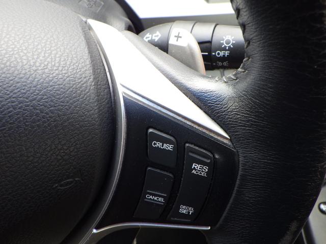 ステップワゴンスパーダ Z インターナビセレクション 1年保証付 純正ナビ ワンセグTV バックカメラ フリップダウンモニター ETC 両側パワースライドドア HIDヘッドライト ステアリングスイッチ クルーズコントロール CD・DVD再生 スマートキー(24枚目)