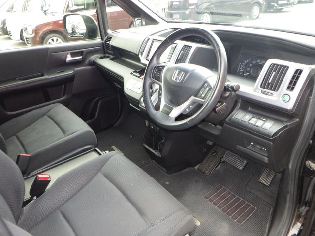 ステップワゴンスパーダ Z インターナビセレクション 1年保証付 純正ナビ ワンセグTV バックカメラ フリップダウンモニター ETC 両側パワースライドドア HIDヘッドライト ステアリングスイッチ クルーズコントロール CD・DVD再生 スマートキー(33枚目)