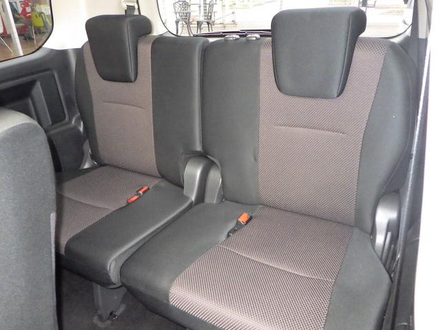 ノア Ｓｉ　Ｇ’ｓバージョンＥＤＧＥ　１年保証付　ワンオーナー　純正ＨＤＤナビ　サンルーフ　ダウンサス　フルセグ　バックカメラ　Ｂｌｕｅｔｏｏｔｈ　ＥＴＣ　両側パワースライドドア　ＨＩＤヘッドライト　ステアリングスイッチ　ＣＤ・ＤＶＤ再生（40枚目）