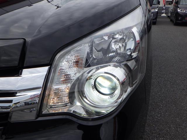 ノア Ｓｉ　Ｇ’ｓバージョンＥＤＧＥ　１年保証付　ワンオーナー　純正ＨＤＤナビ　サンルーフ　ダウンサス　フルセグ　バックカメラ　Ｂｌｕｅｔｏｏｔｈ　ＥＴＣ　両側パワースライドドア　ＨＩＤヘッドライト　ステアリングスイッチ　ＣＤ・ＤＶＤ再生（44枚目）