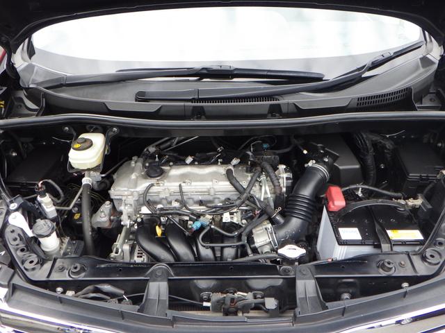 ノア Ｓｉ　Ｇ’ｓバージョンＥＤＧＥ　１年保証付　ワンオーナー　純正ＨＤＤナビ　サンルーフ　ダウンサス　フルセグ　バックカメラ　Ｂｌｕｅｔｏｏｔｈ　ＥＴＣ　両側パワースライドドア　ＨＩＤヘッドライト　ステアリングスイッチ　ＣＤ・ＤＶＤ再生（52枚目）