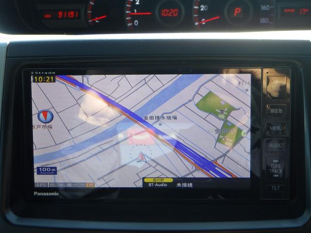 ヴォクシー ＺＳ　煌ＩＩＩ　１年保証付　後期型　社外ナビ　フルセグＴＶ　ＥＴＣ　Ｂｌｕｅｔｏｏｔｈ　両側パワースライドドア　ＨＩＤヘッドライト　オートライト　ＣＤ・ＤＶＤ再生　ハーフレザーシート　パドルシフト　プッシュスタート（13枚目）