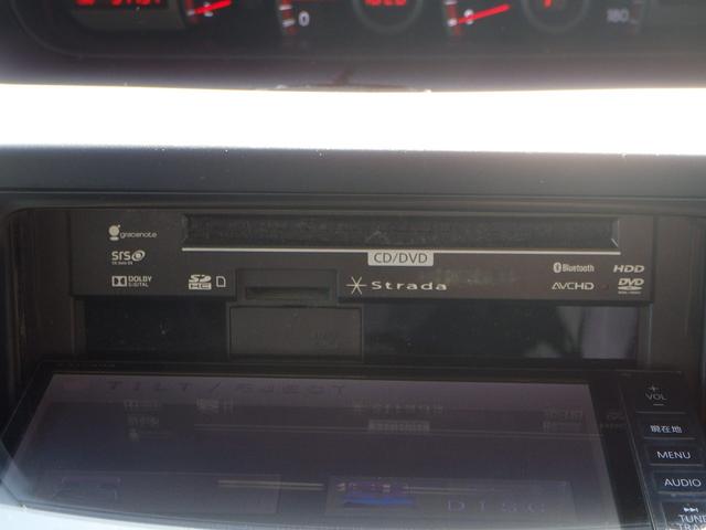 ヴォクシー ＺＳ　煌ＩＩＩ　１年保証付　後期型　社外ナビ　フルセグＴＶ　ＥＴＣ　Ｂｌｕｅｔｏｏｔｈ　両側パワースライドドア　ＨＩＤヘッドライト　オートライト　ＣＤ・ＤＶＤ再生　ハーフレザーシート　パドルシフト　プッシュスタート（15枚目）