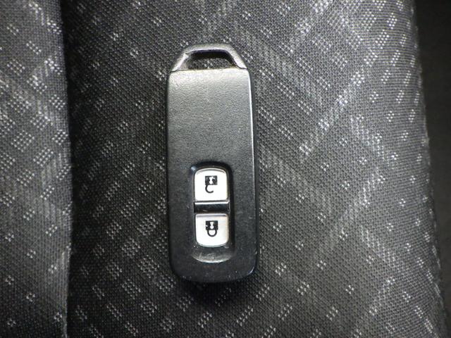 Ｎ－ＷＧＮカスタム Ｇ・ターボパッケージ　１年保証付　禁煙車　純正ナビ　前後ドライブレコーダー　バックカメラ　Ｂｌｕｅｔｏｏｔｈ　ＥＴＣ　衝突軽減システム　ＣＤ・ＤＶＤ再生　ＨＩＤヘッドライト　ターボ　ステアリングスイッチ　ハーフレザーシート（6枚目）