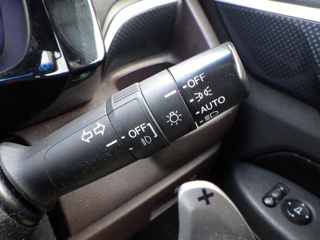 Ｎ－ＷＧＮカスタム Ｇ・ターボパッケージ　１年保証付　禁煙車　純正ナビ　前後ドライブレコーダー　バックカメラ　Ｂｌｕｅｔｏｏｔｈ　ＥＴＣ　衝突軽減システム　ＣＤ・ＤＶＤ再生　ＨＩＤヘッドライト　ターボ　ステアリングスイッチ　ハーフレザーシート（13枚目）