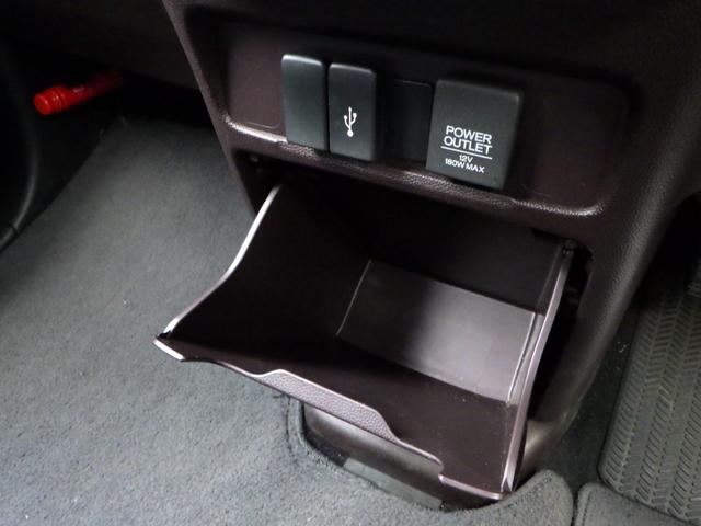 Ｎ－ＷＧＮカスタム Ｇ・ターボパッケージ　１年保証付　禁煙車　純正ナビ　前後ドライブレコーダー　バックカメラ　Ｂｌｕｅｔｏｏｔｈ　ＥＴＣ　衝突軽減システム　ＣＤ・ＤＶＤ再生　ＨＩＤヘッドライト　ターボ　ステアリングスイッチ　ハーフレザーシート（33枚目）