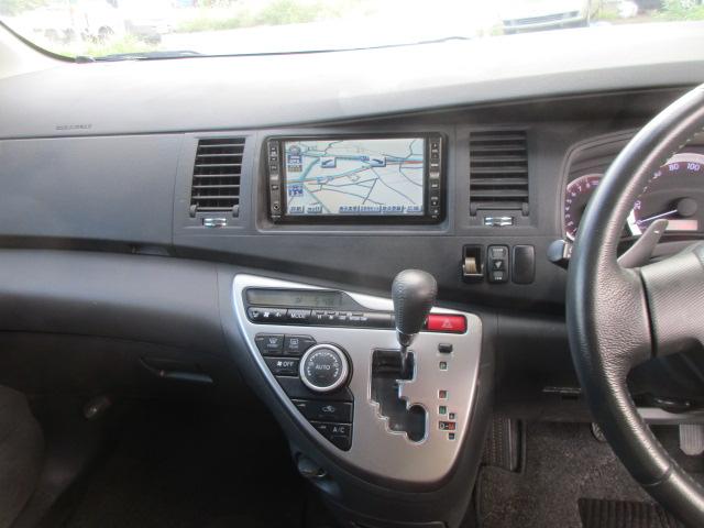 アイシス プラタナ　Ｕセレクション　車検９年１０月ナビバックカメラ両側ＰＷスライドドアＥＴＣスマートロックドア（17枚目）