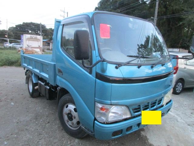 デュトロ 超低床ダンプ 車検8年10月パワーウインドウETC 3tn超低床ダンプ5速MTエアコン(2枚目)