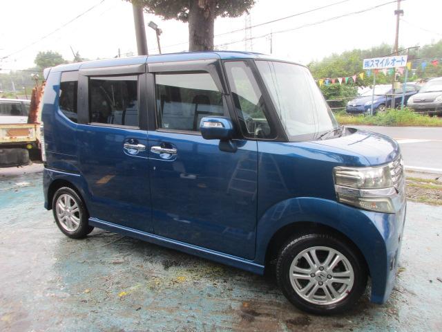 N-BOXカスタム G・Lパッケージ 車検9年11月社外ナビ BT両側パワースライドスマートキーETC(3枚目)